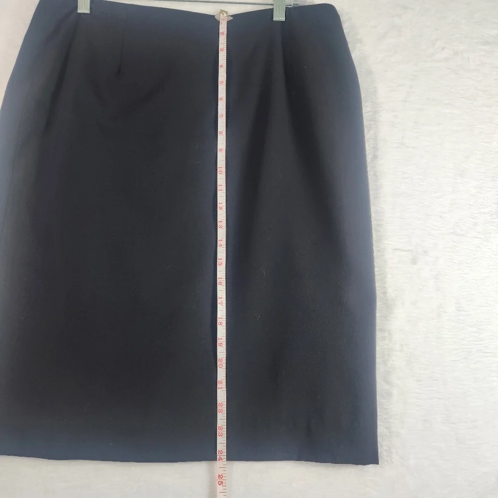 Merona Stretch Black Knee Length, Midi, Pencil Skirt Stretch Zipper Size 12